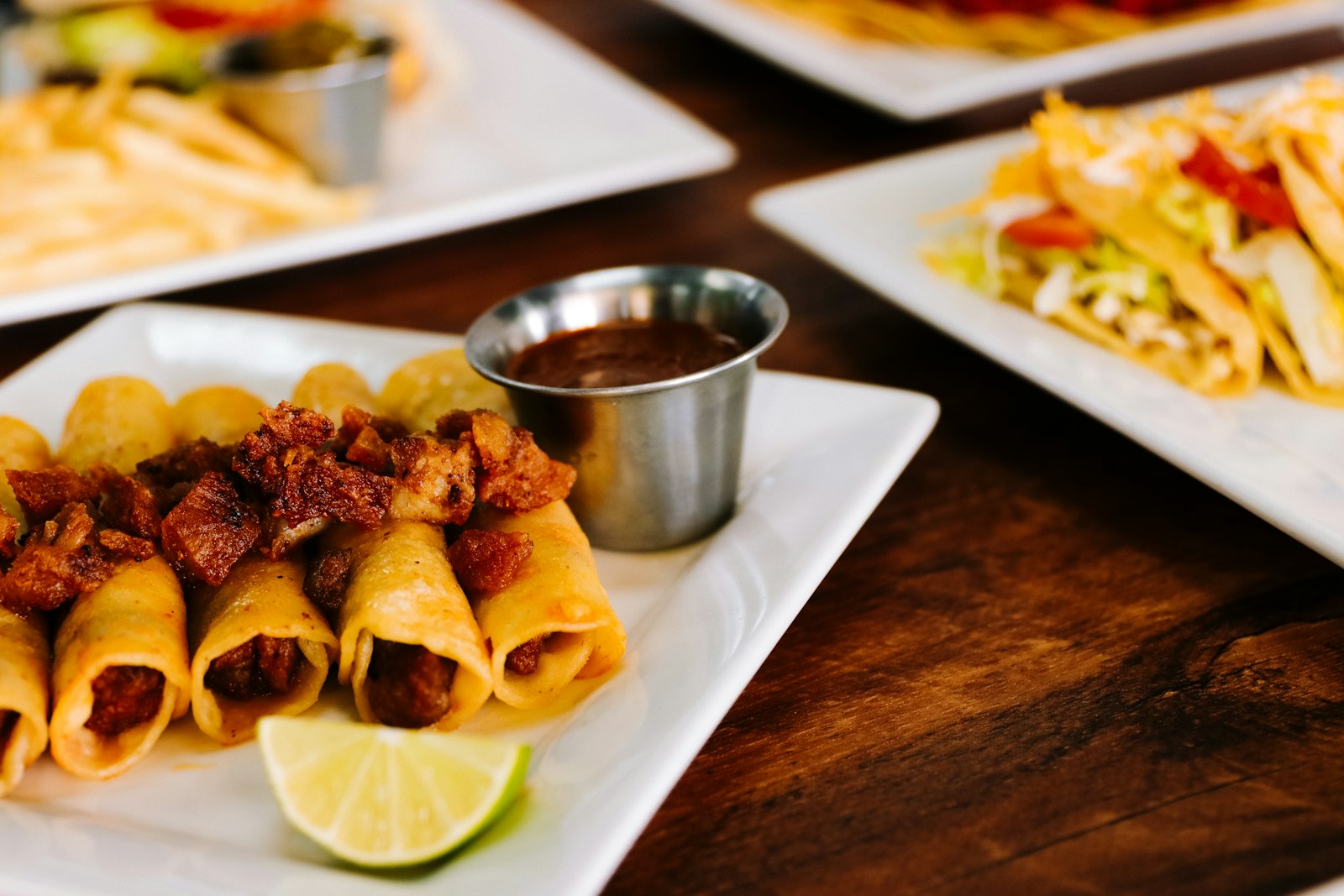 Imagen de referencia de un plato mexicano con salsa; no es una foto de Casa Cacao